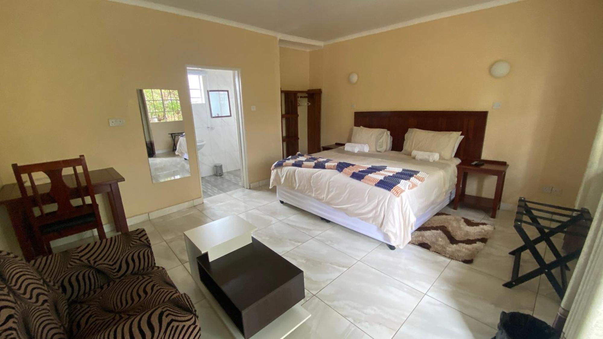 Lynns Guest House Bulawayo Exterior photo
