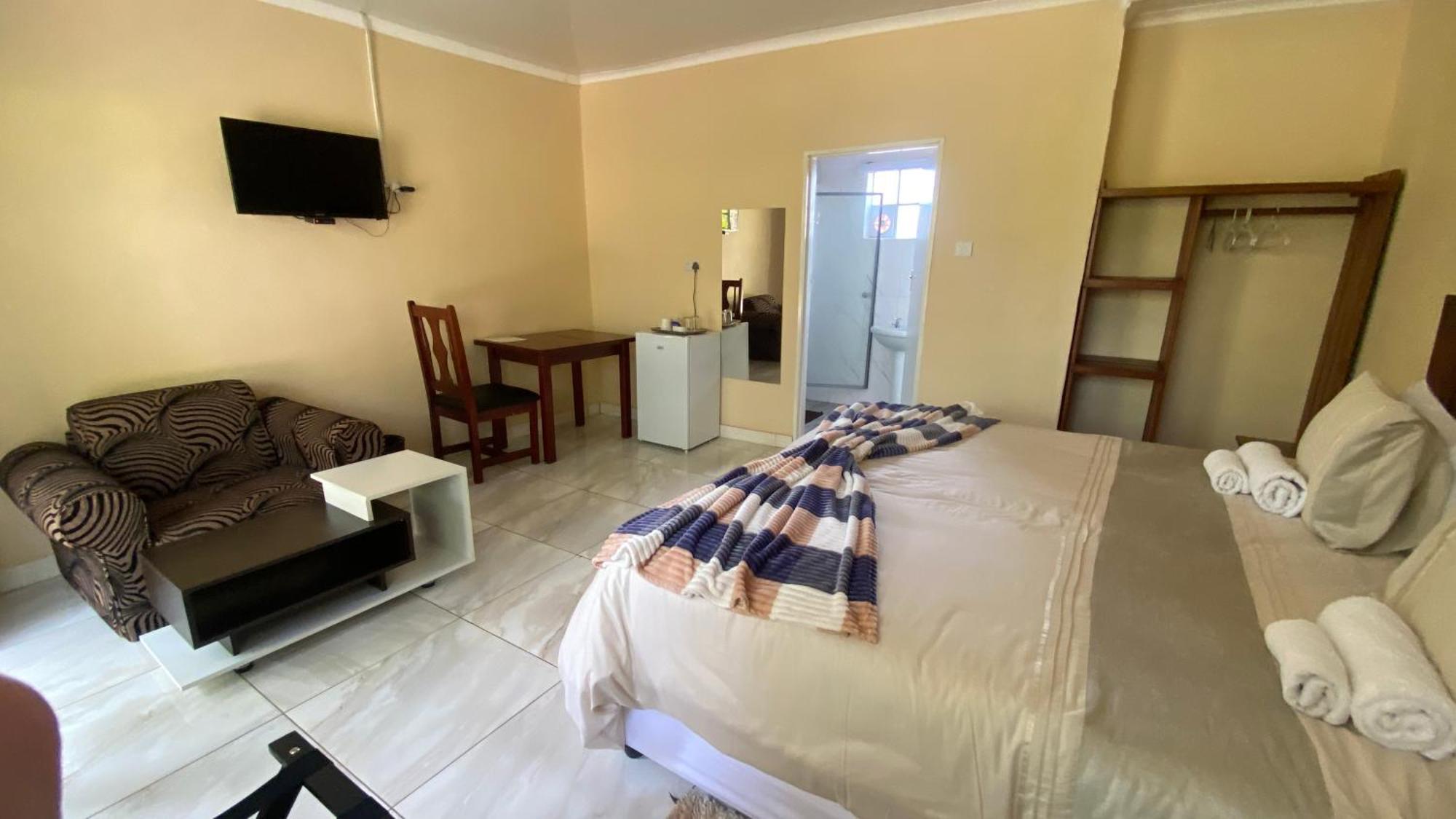 Lynns Guest House Bulawayo Exterior photo