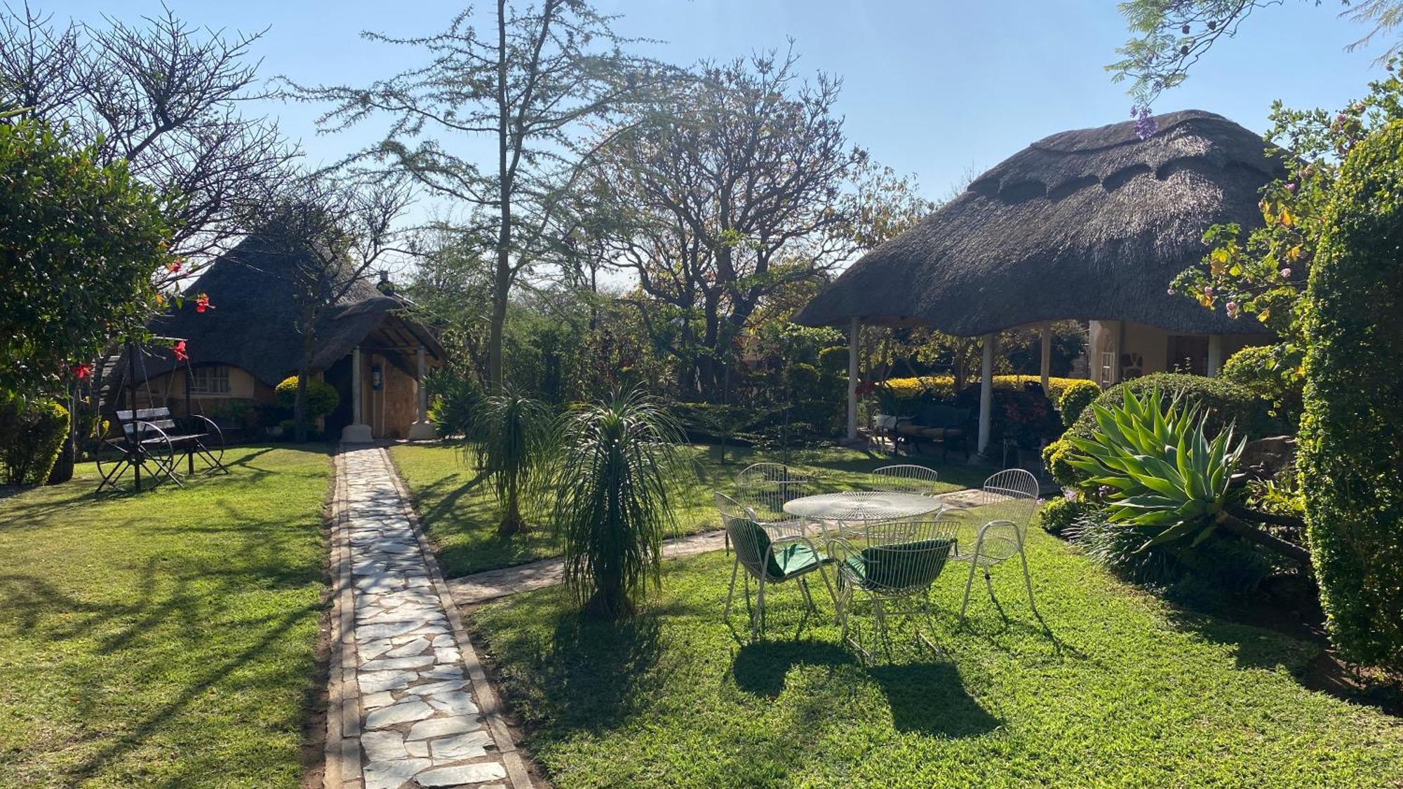 Lynns Guest House Bulawayo Exterior photo